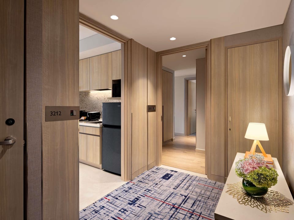 Swiss Advantage Apartment, 3 Bedrooms | Premium bedding, Select Comfort beds, in-room safe, desk