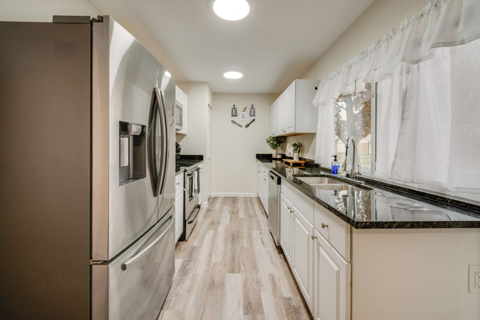 House (3 Bedrooms) | Interior