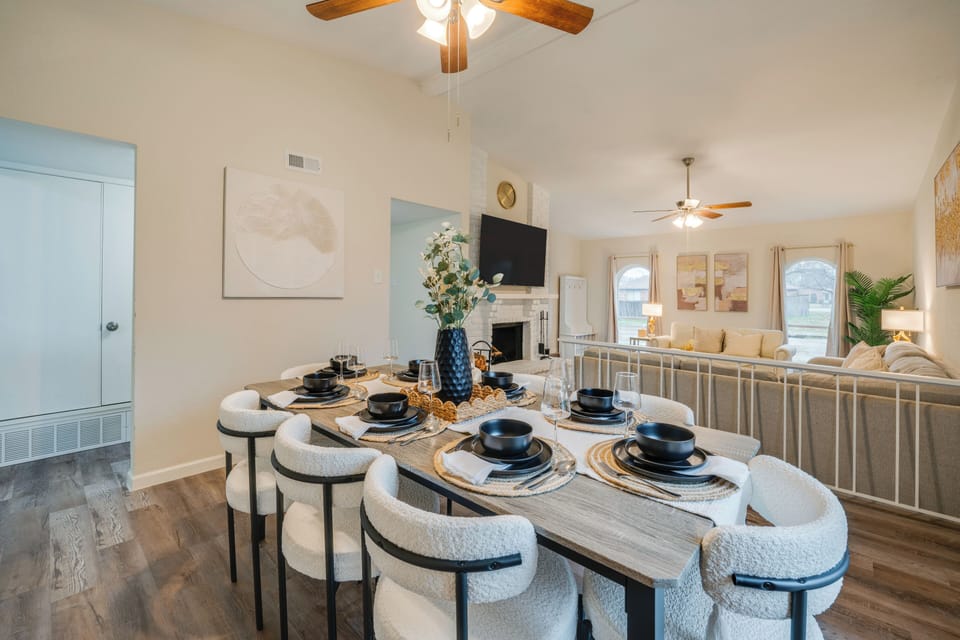House (3 Bedrooms) | Interior