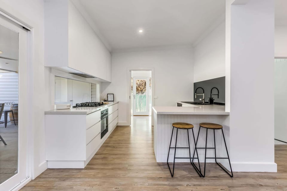 Fully-equipped kitchen and breakfast bar.