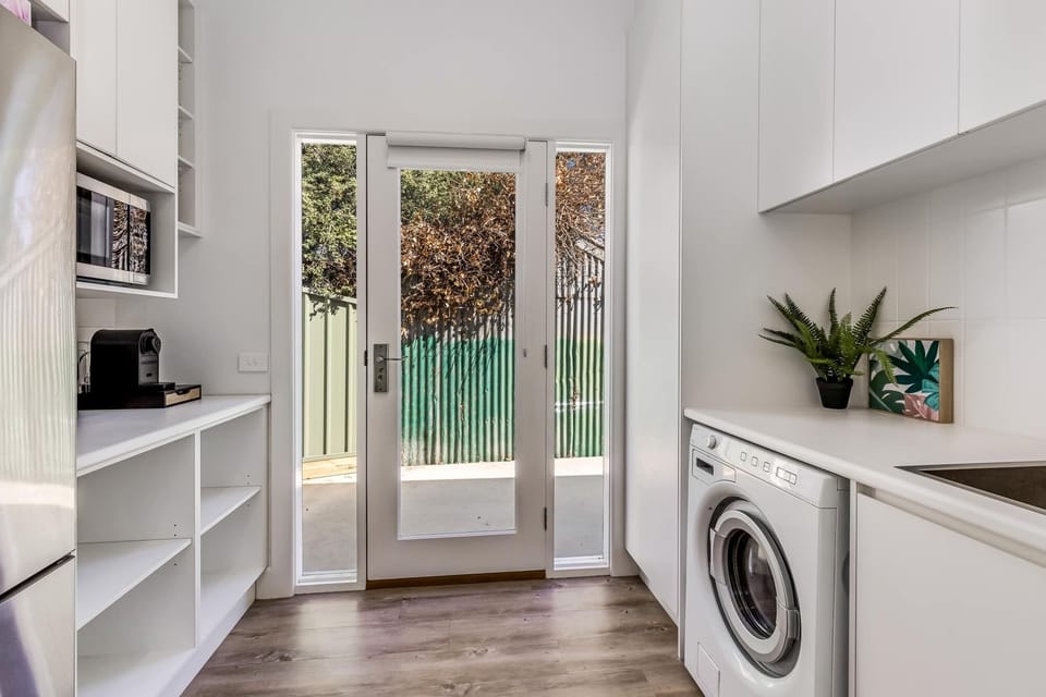 Walk-in pantry and laundry space
