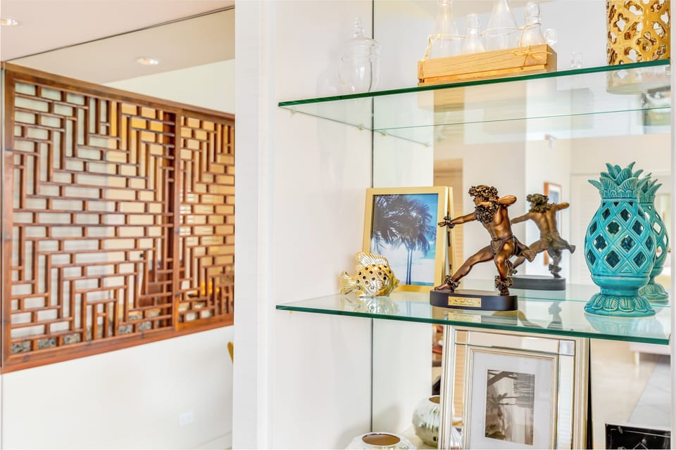 Hawaiian decor that captures the allure of the islands