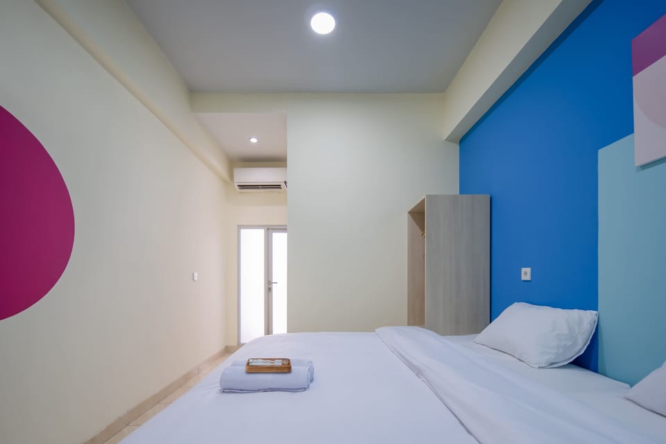 Standard Double Room, City View | Desk, free WiFi, bed sheets