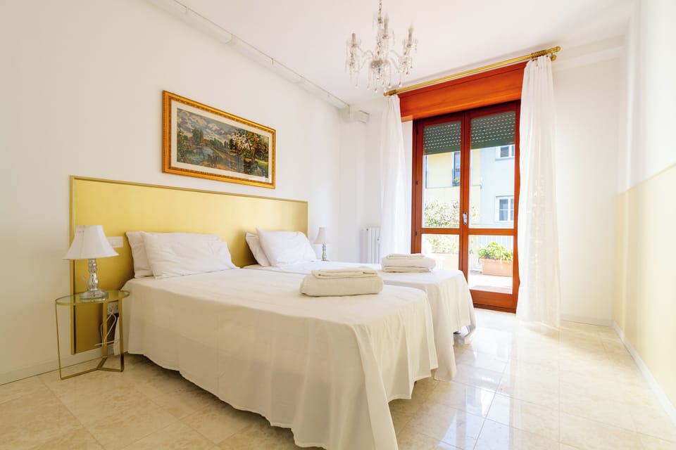 Luxury Double or Twin Room, Non Smoking, Balcony | Minibar, blackout drapes, iron/ironing board, free WiFi
