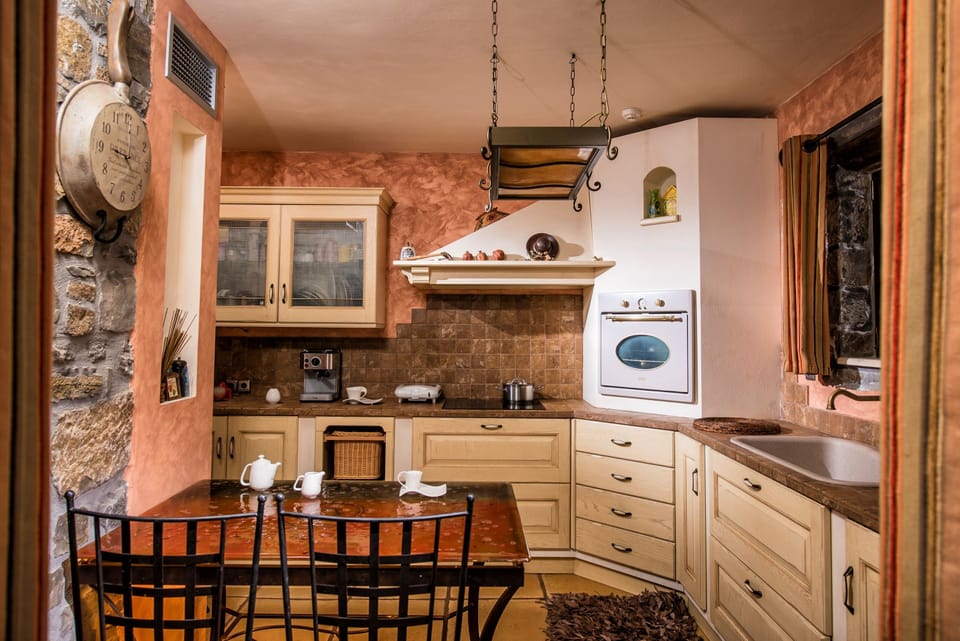House, Smoking | 4 bedrooms