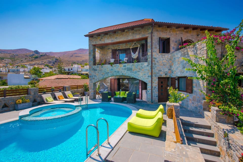 House, Smoking | 4 bedrooms
