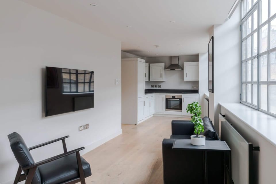House | 1 bedroom, desk, Internet