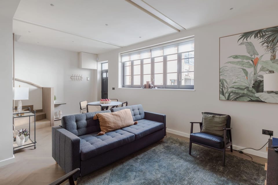 House | 2 bedrooms, desk, Internet