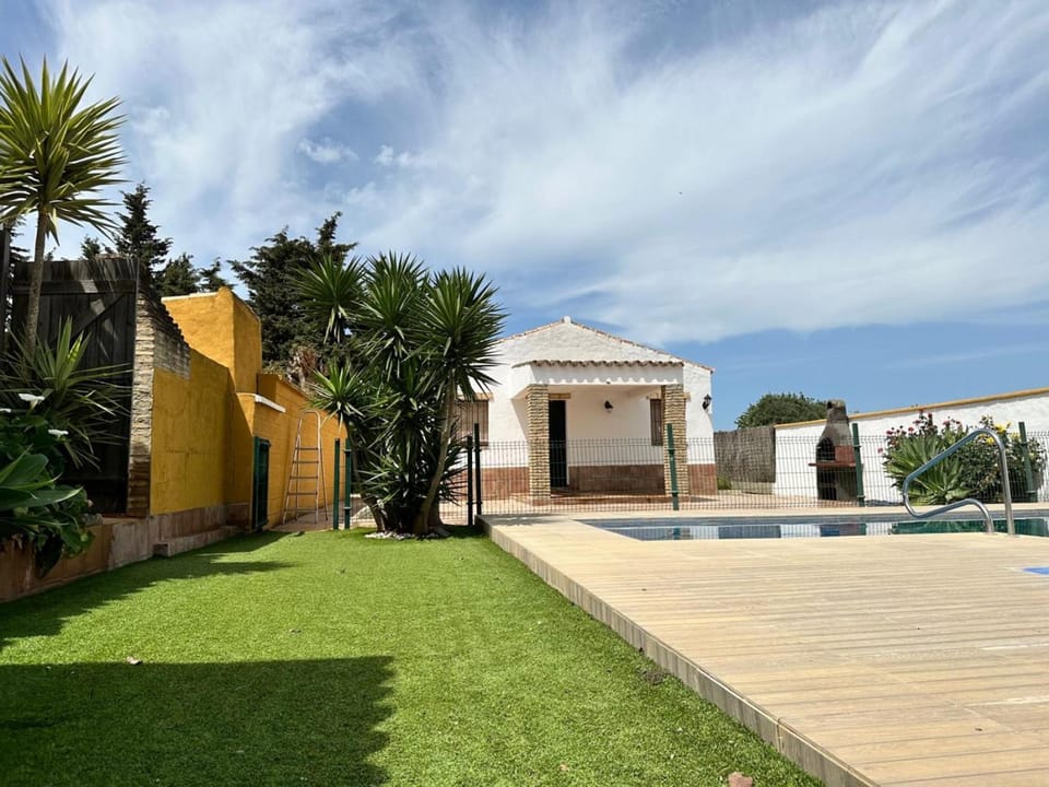 House, Smoking | 2 bedrooms