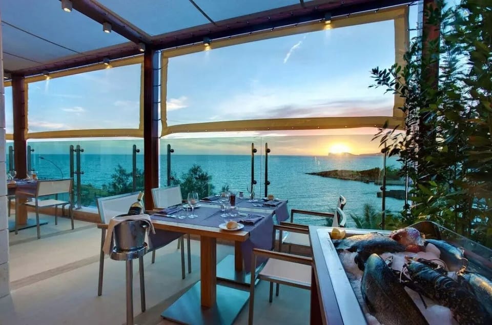 2 restaurants, local cuisine