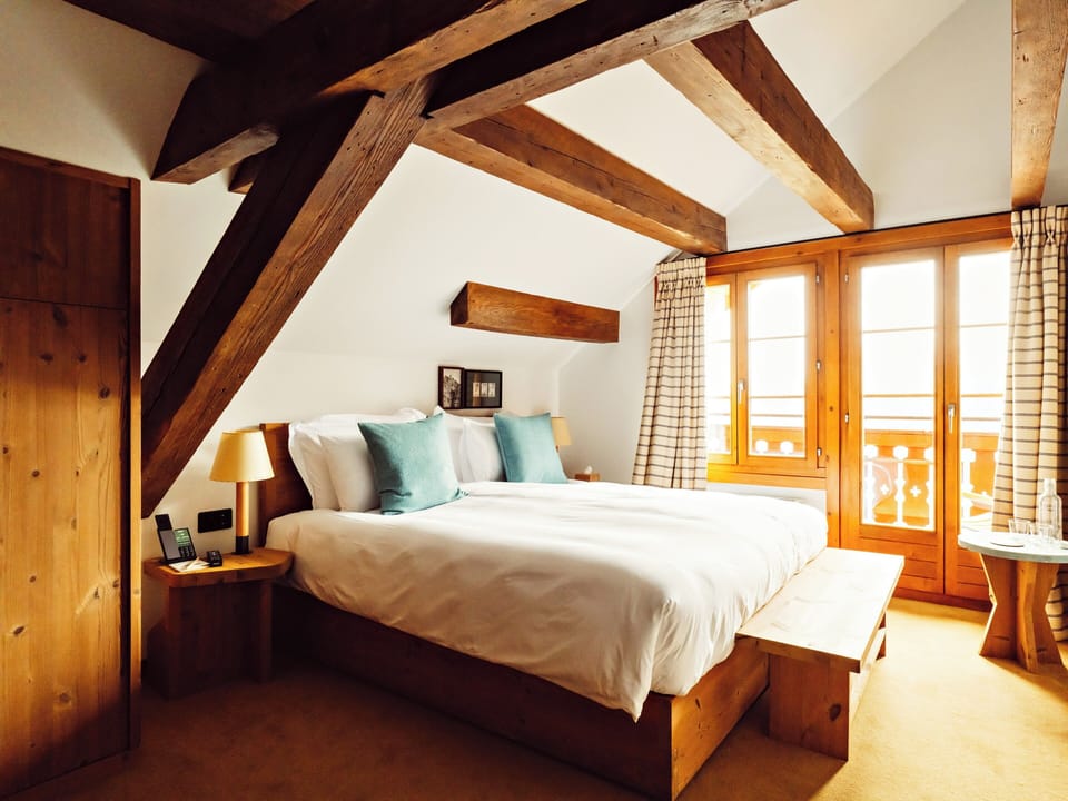 Premium bedding, pillowtop beds, minibar, in-room safe
