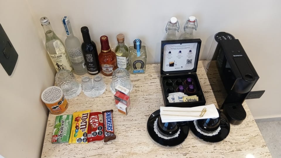 Bamboo | Minibar