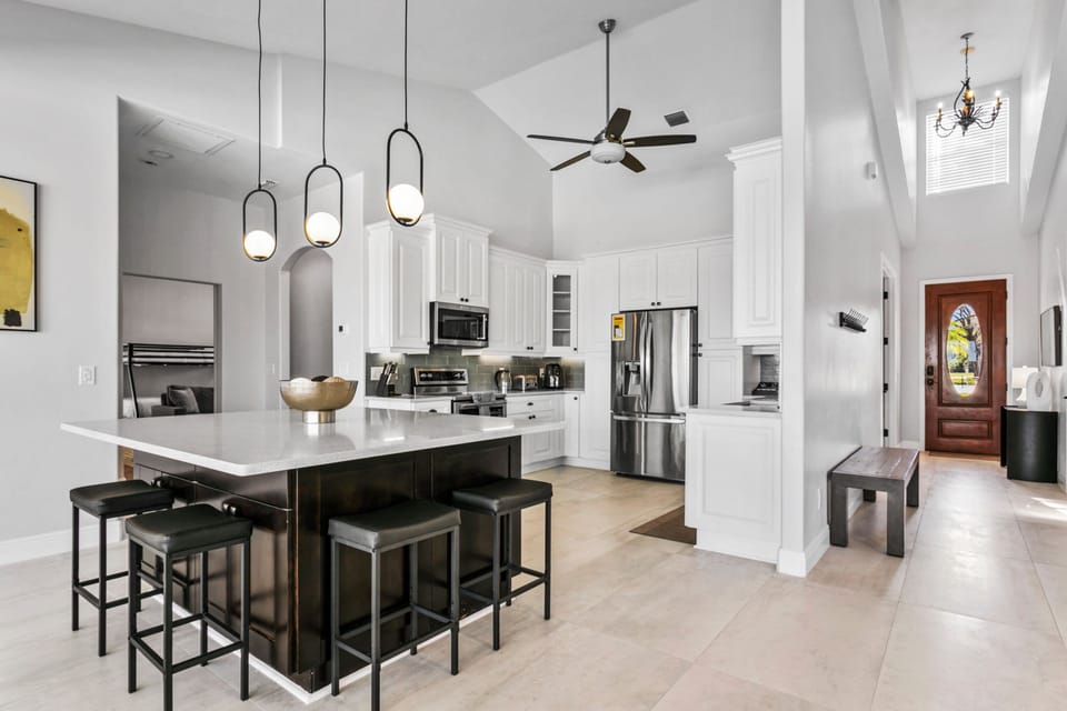 House (Multiple Bedrooms) | Interior