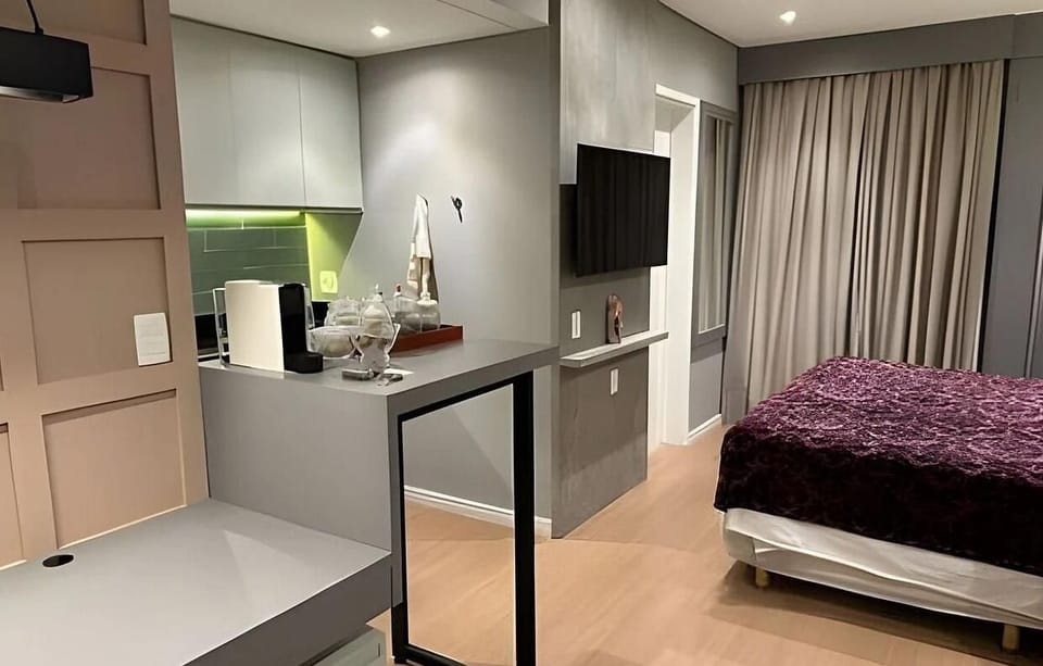 Apartment | 1 bedroom, in-room safe, blackout drapes, free WiFi