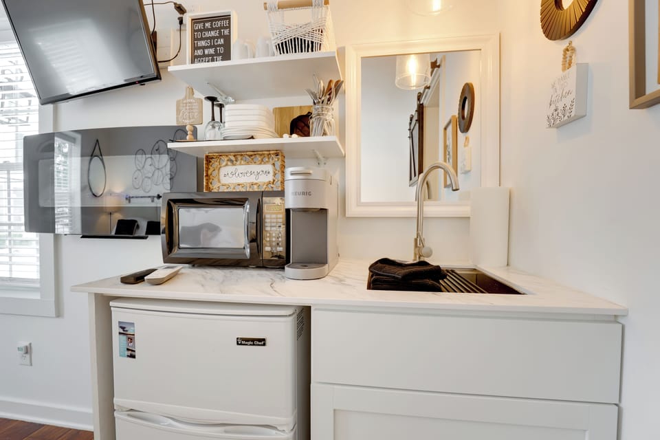 Kitchenette