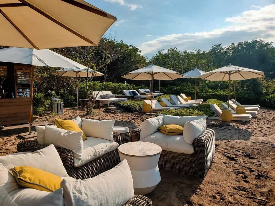 Enjoy access to La Lancha Beach Club