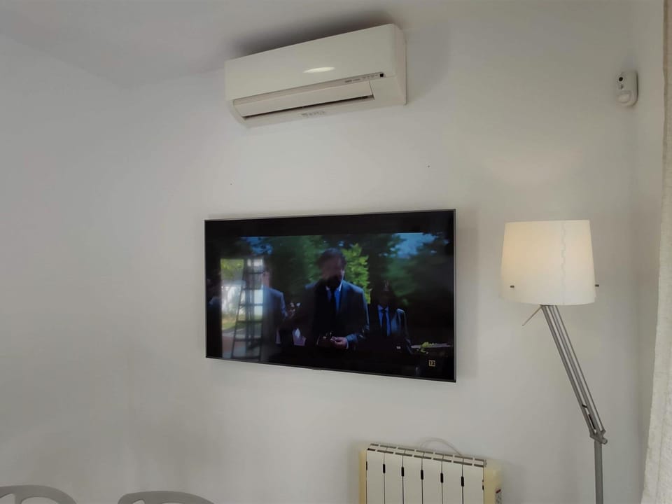 House, Smoking | 3 bedrooms