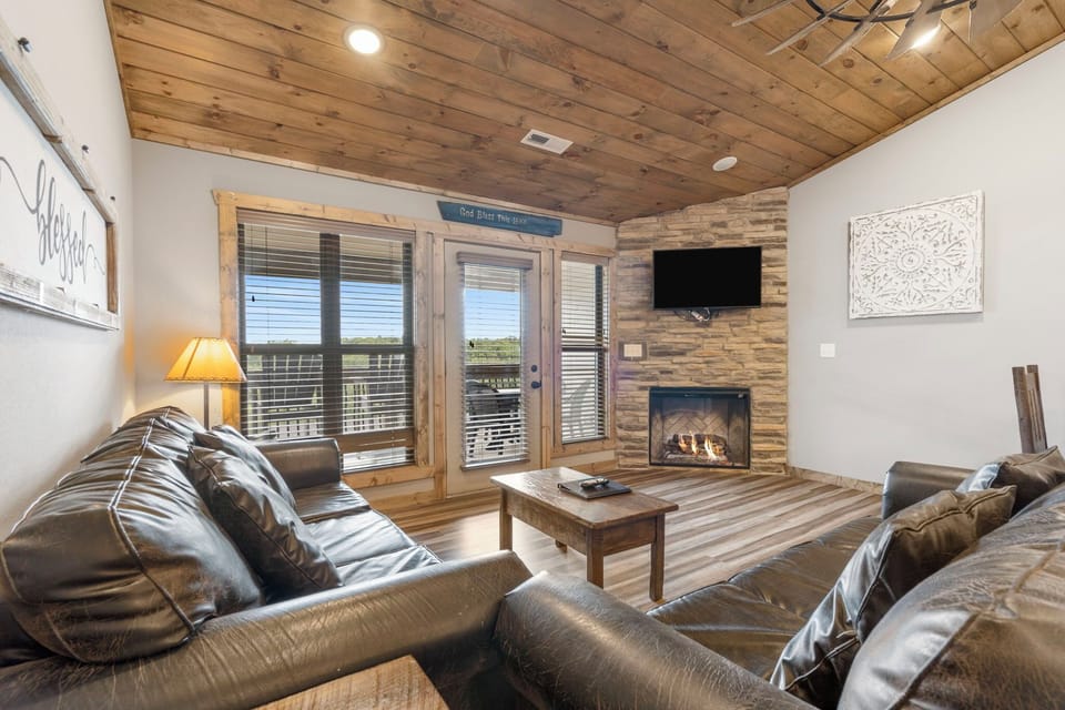 Living Room - Balcony Access