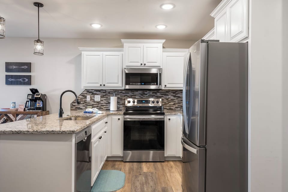 Full Kitchen