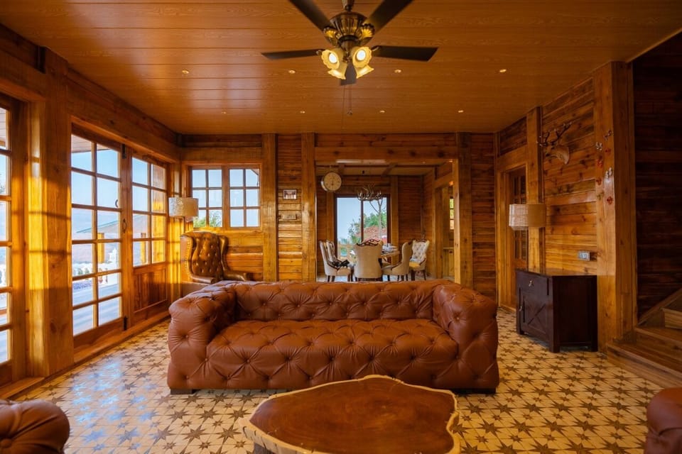 Luxury Villa | Living area