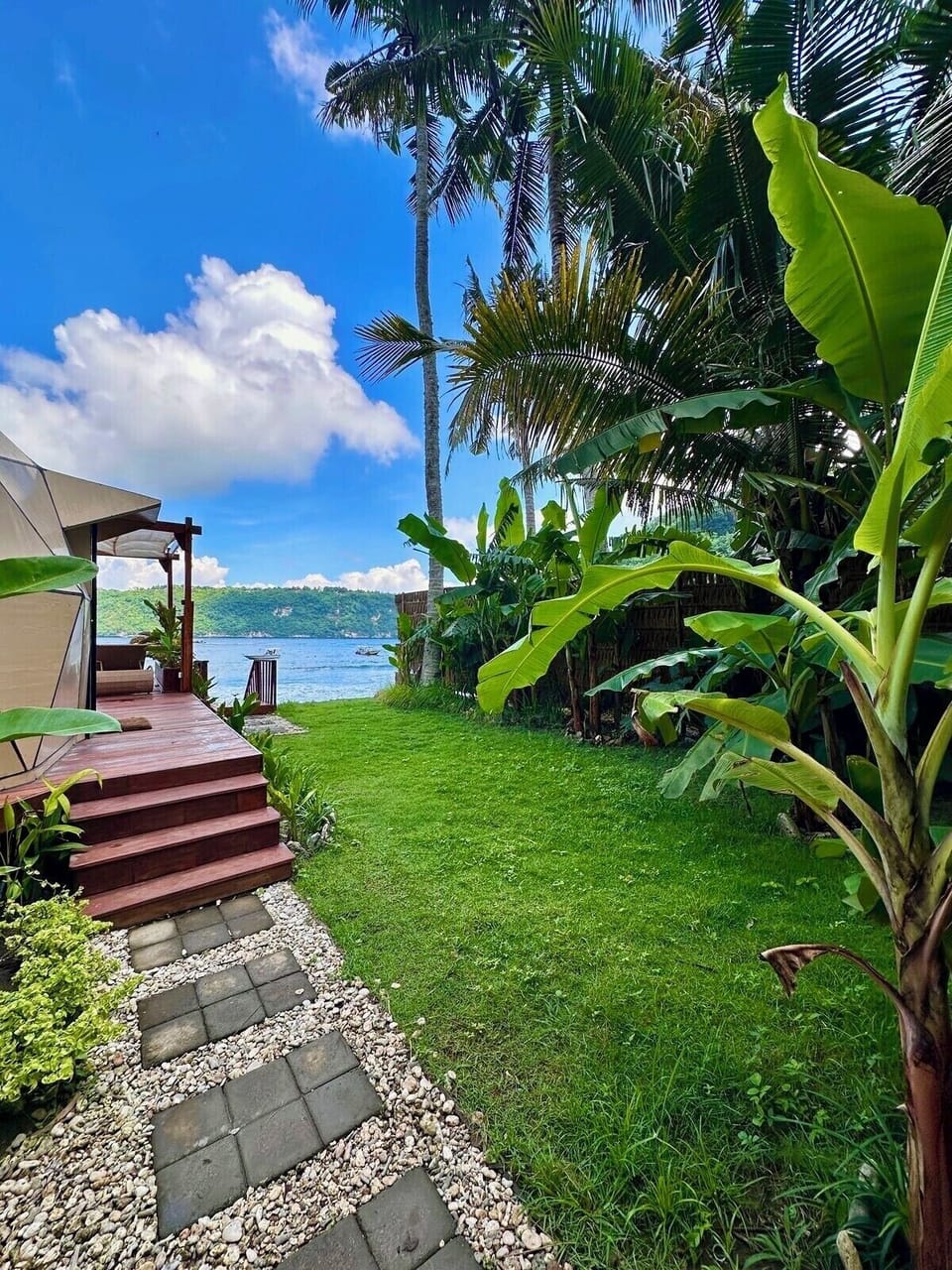 Villa, Beach View, Beachfront | Garden view