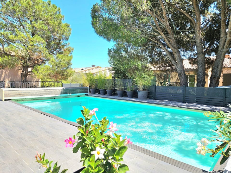 Holiday Home Swimming Pool