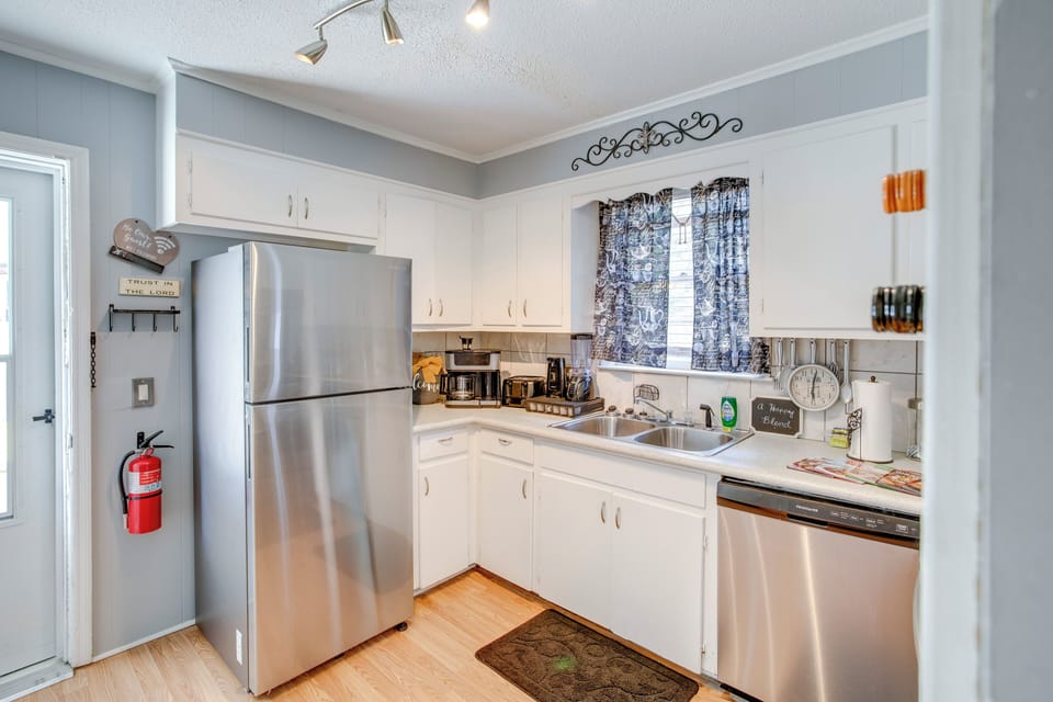 Kitchen | 1st Floor | Cooking Basics