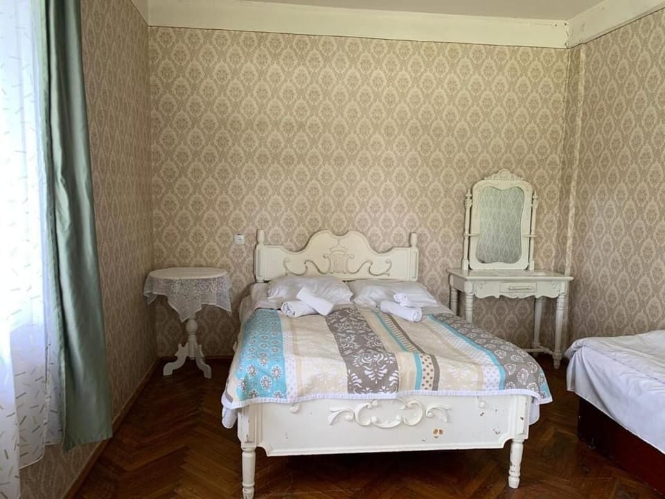 Basic Double Room, Garden View | Free WiFi