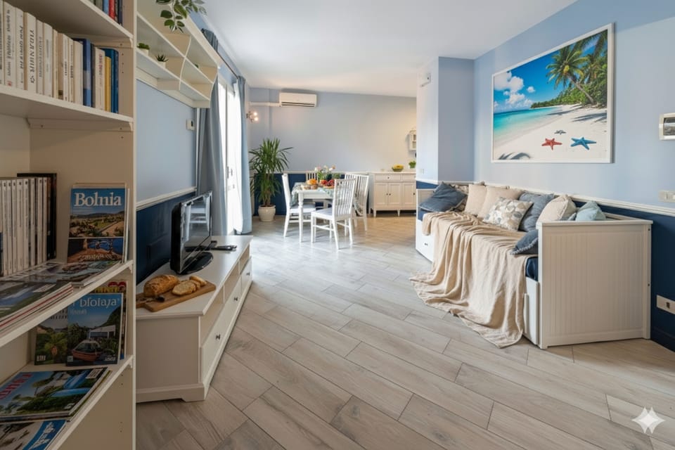 Apartment | Living area | Flat-screen TV
