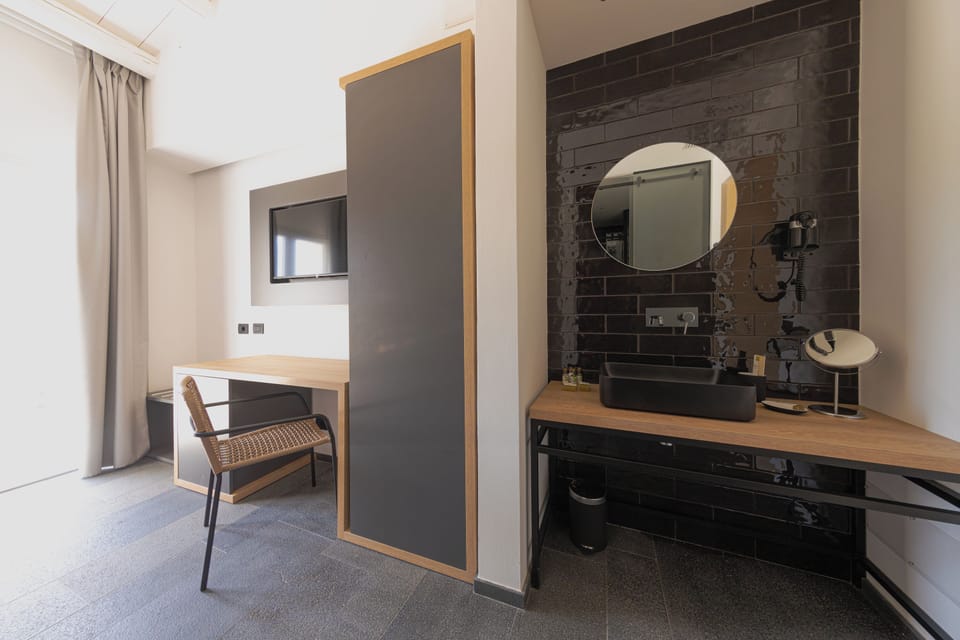 Superior Double Room | In-room safe, blackout drapes, free WiFi, bed sheets