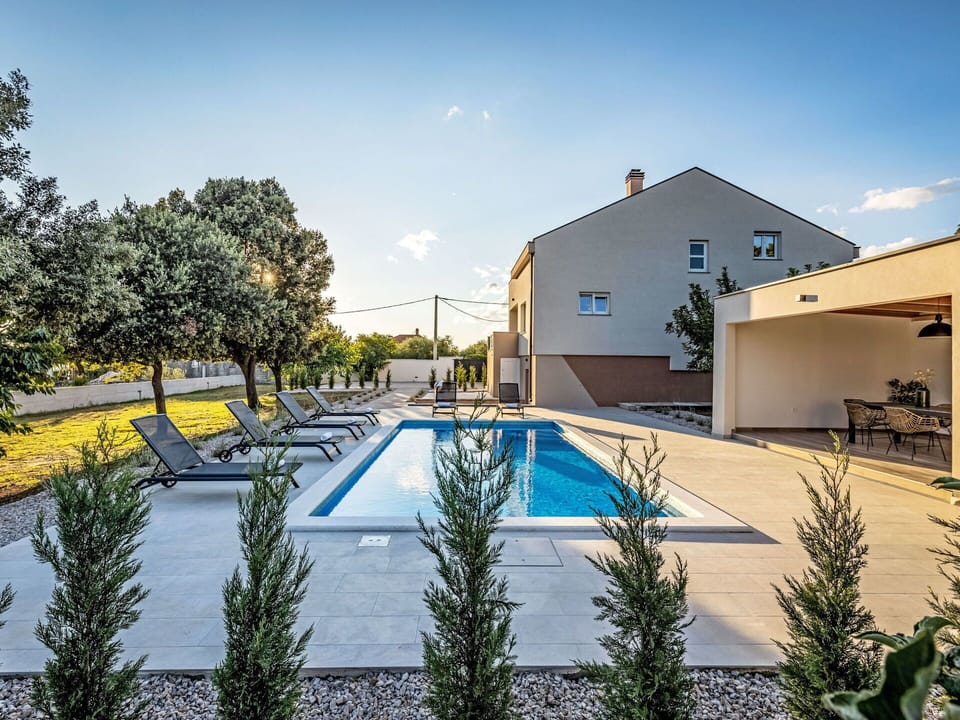 Swimming Pool, Home, Composite Material, Estate, Shade, Landscaping, Villa, Resort, Courtyard, Eco Hotel