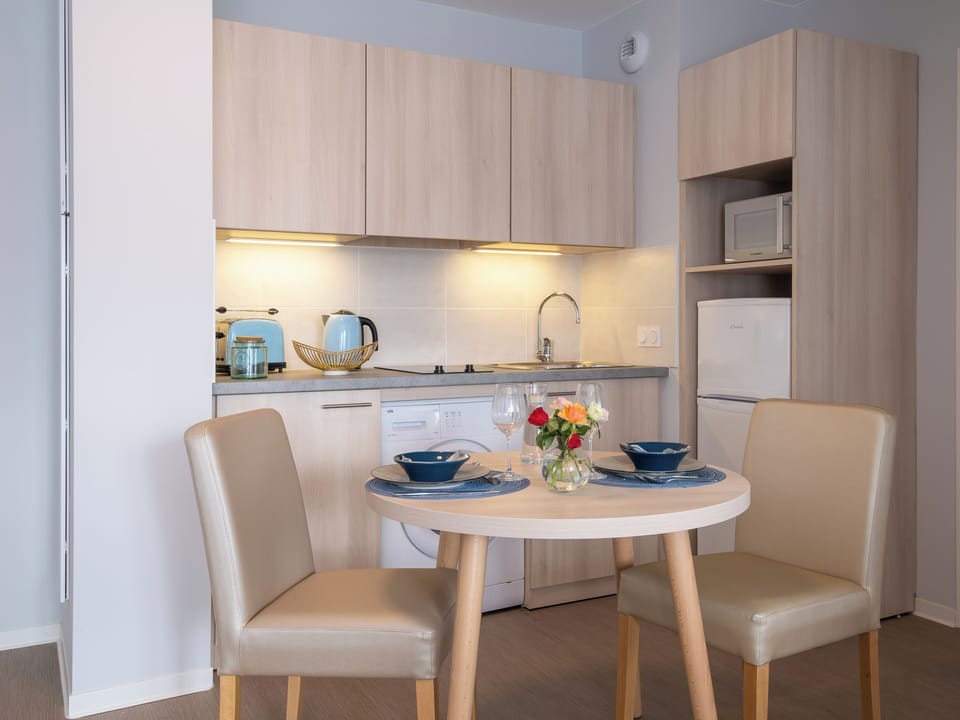 Private kitchenette