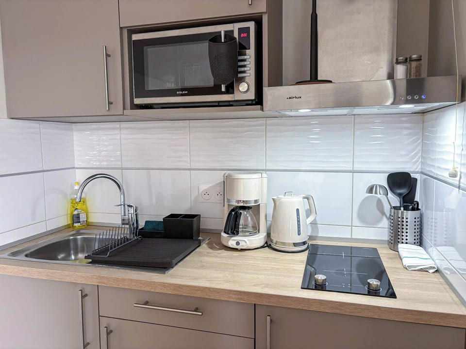Private kitchenette