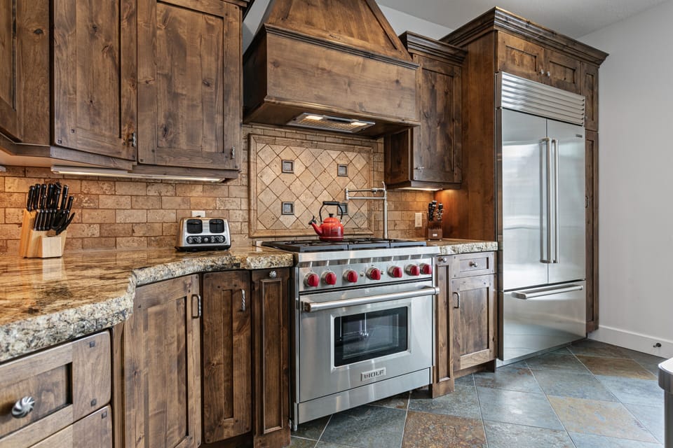 Indoors, Kitchen, Floor, Flooring, Appliance