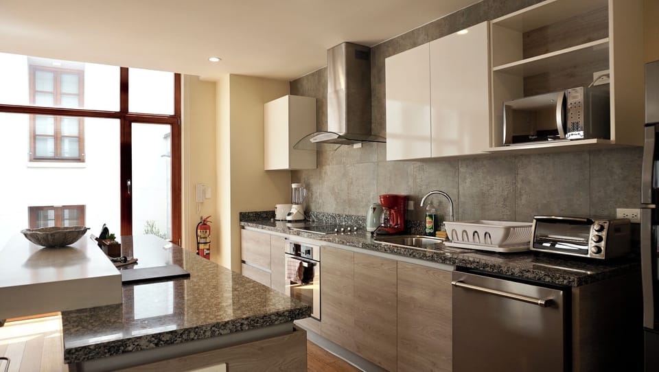 Kitchen (3)