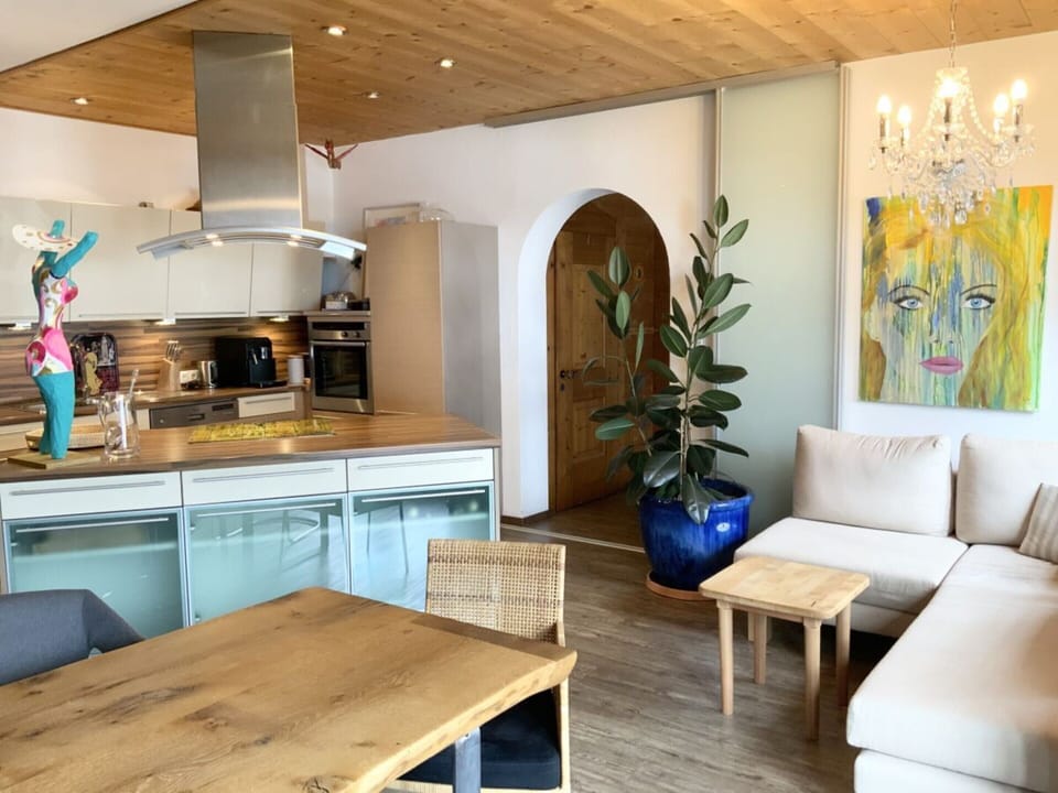 Chalet | Living area