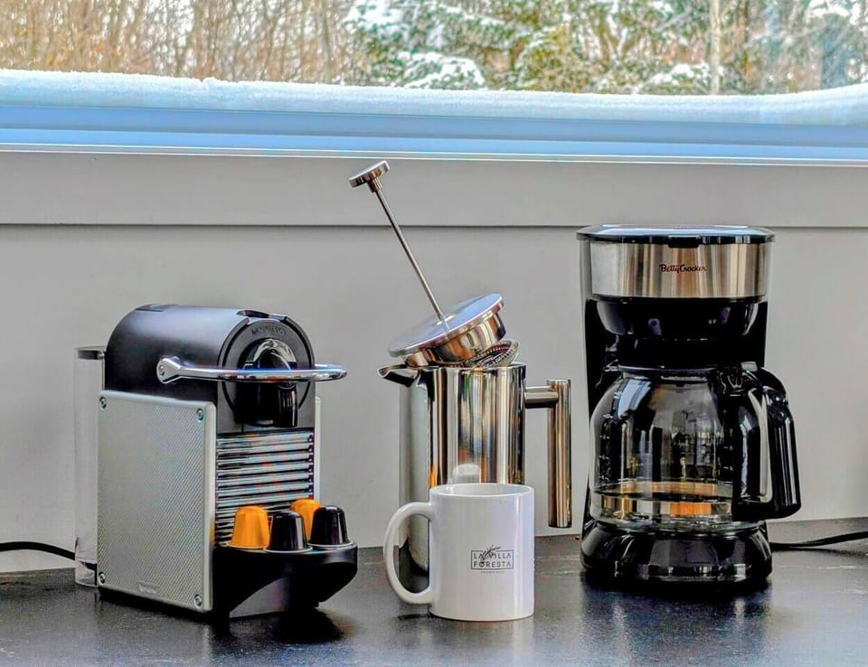 Coffee makers (coffee not included)