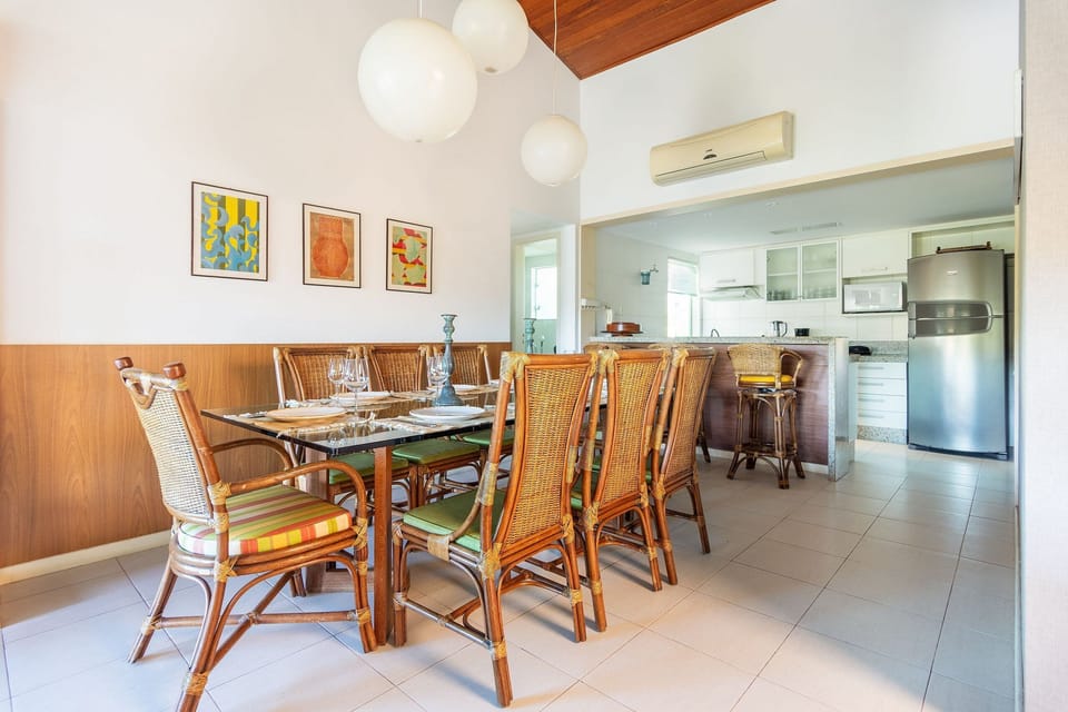Deluxe House, 5 Bedrooms, Private Pool | Dining
