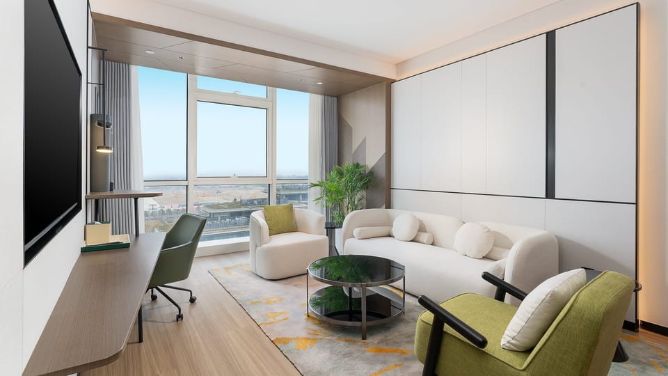 Suite, 1 Bedroom, Lake View | WiFi (free), bed sheets
