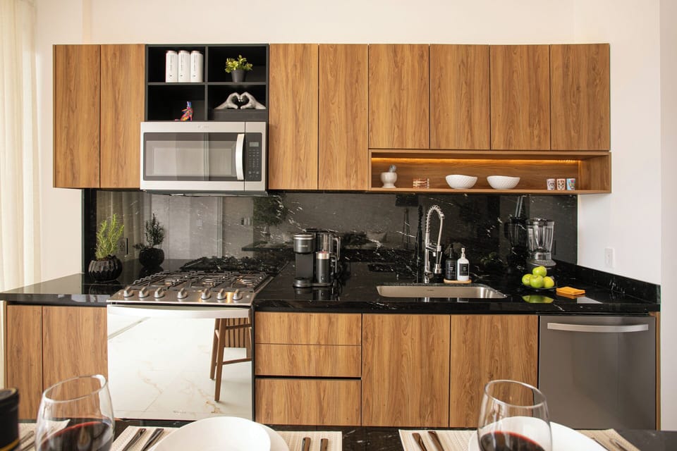 Fully equipped kitchen you might not use due to so many amazing restaurants and taco stands right outside your door.
