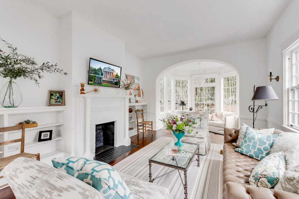 Bright Living Room: Elegant furnishings, sunlight-drenched space, perfect for relaxation or fun!