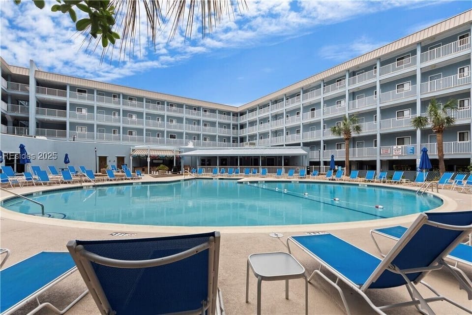 Main pool in building 1