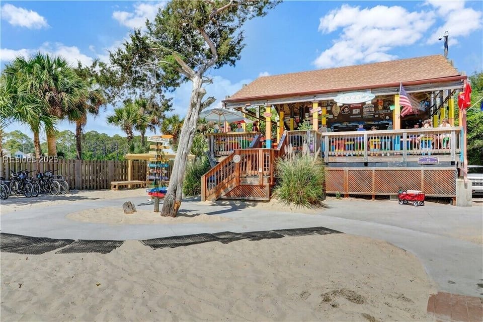 Coco's bar and grill on beach