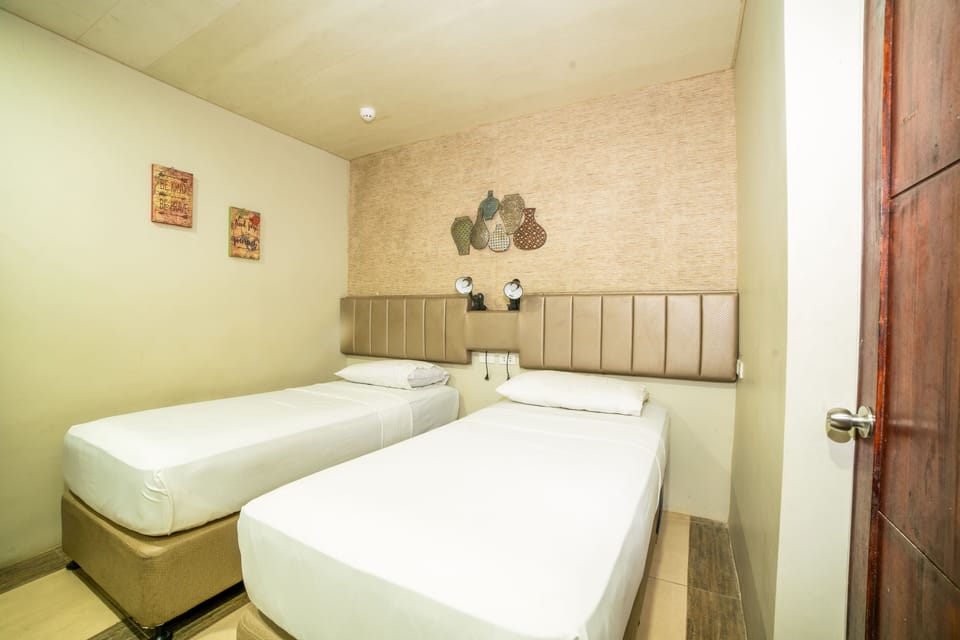 Comfort Twin Room | Desk, free WiFi
