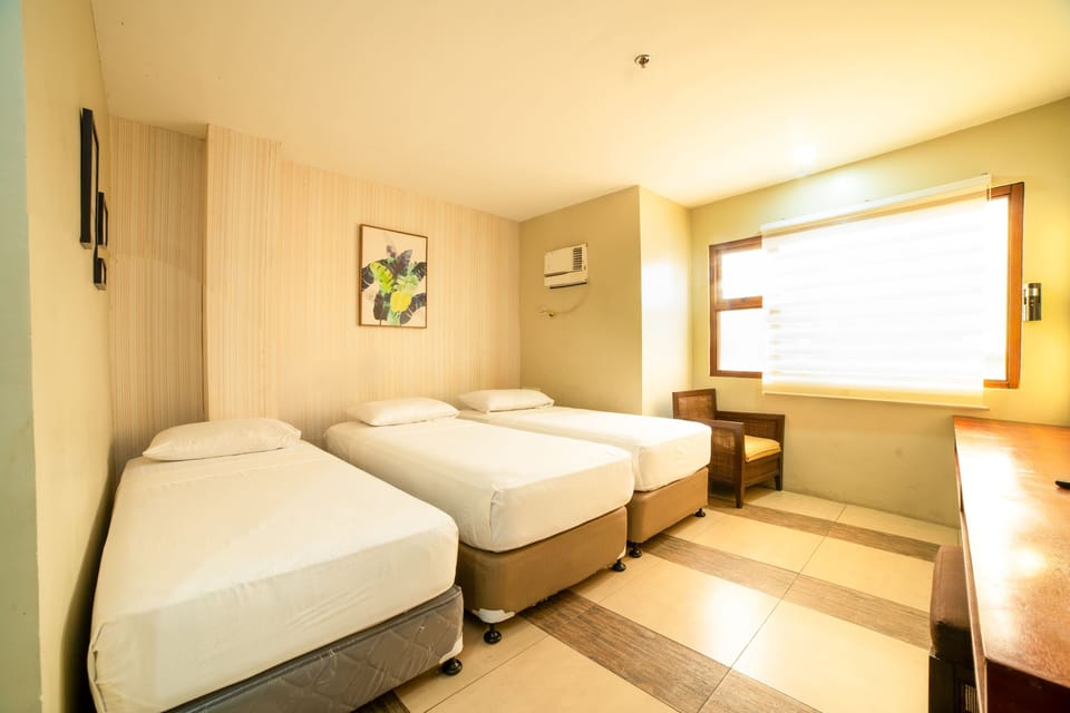 Superior Room | Desk, free WiFi