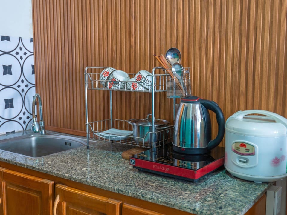 Comfort Double Room Single Use | Private kitchen | Shared fridge, shared microwave