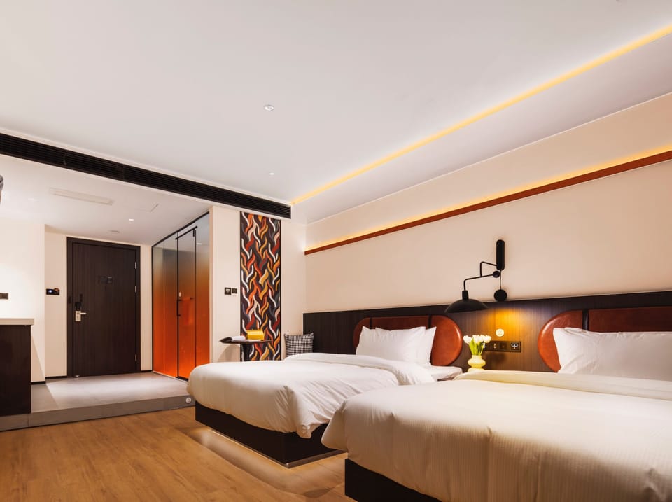 Premium bedding, down comforters, pillowtop beds, desk