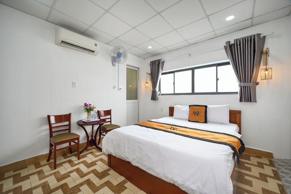 Economy Double Room | Premium bedding, blackout drapes, WiFi (free), bed sheets