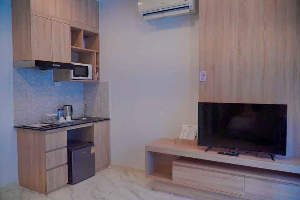 Fridge, microwave, oven, espresso maker