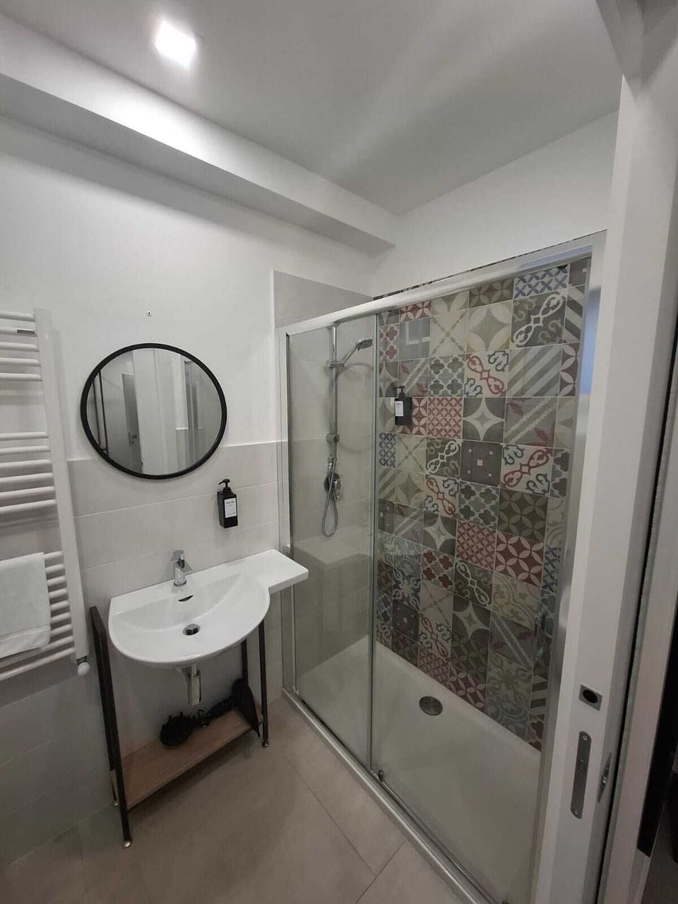 Double Room | Bathroom